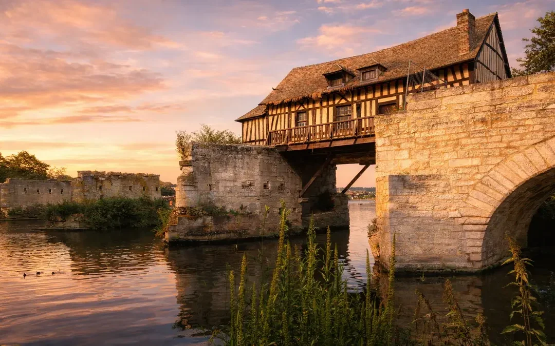Le Vieux Moulin de Vernon au bord de la Seine en Normandie